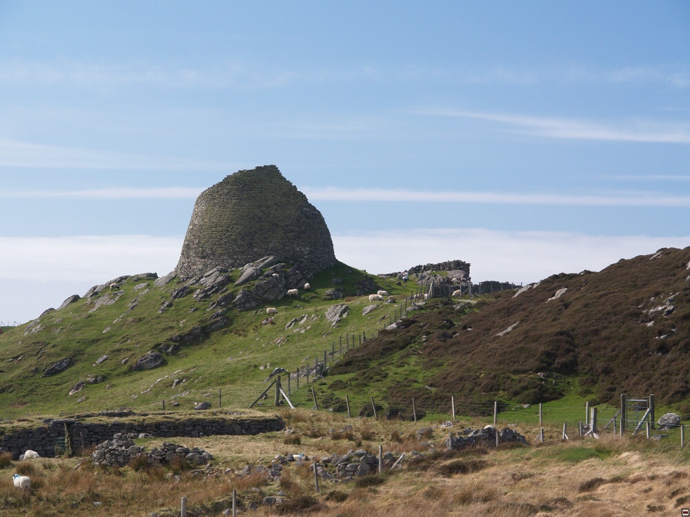 Dun Carloway broch.jpg